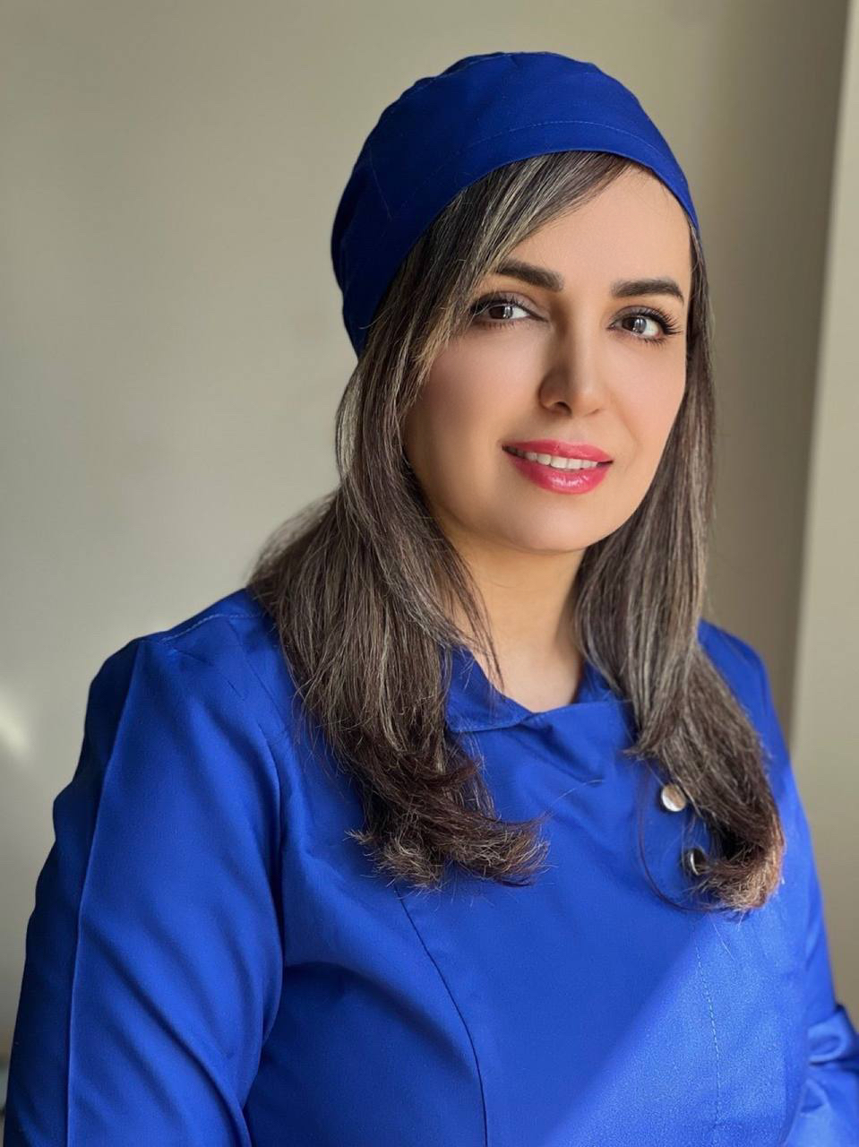 کلینیک تخصصی دندانپزشکی دکتر نگار میر