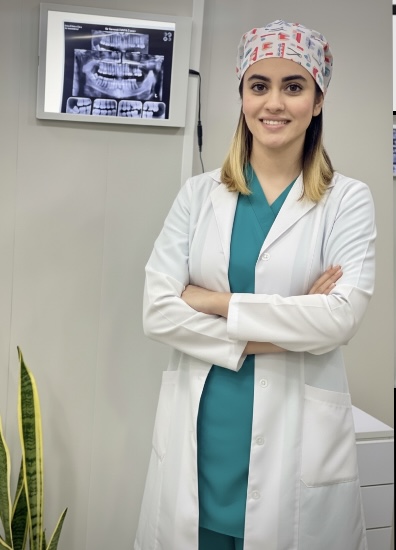 مطب دندانپزشکی دکتر نیلوفر خوانساری نژاد